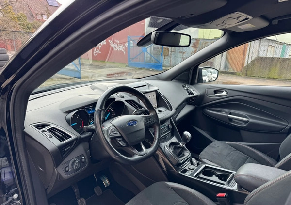 Ford Kuga cena 63960 przebieg: 162800, rok produkcji 2019 z Bydgoszcz małe 379